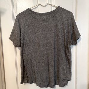 Madewell tee. Great. Size L.